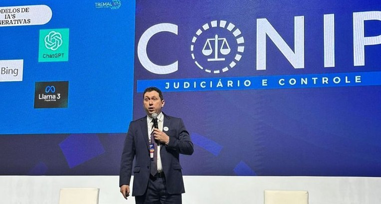 Juiz Ferdinando Serejo palestra na CONIP Jud e apresenta Ementador ao CNJ